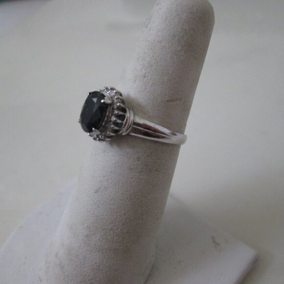 Platinum Pt900 Sapphire Diamond Ring - Picture 2 of 7